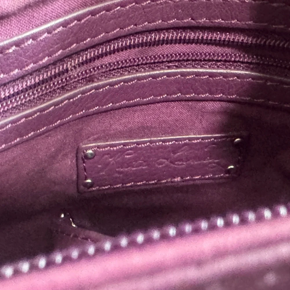 Vintage Purple Leather Crossbody Bag - Picture 6 of 12